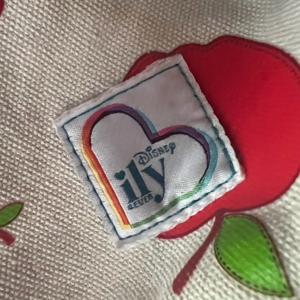 Disney ily Red and Green Apple Print Fabric - Picture 4 of 4